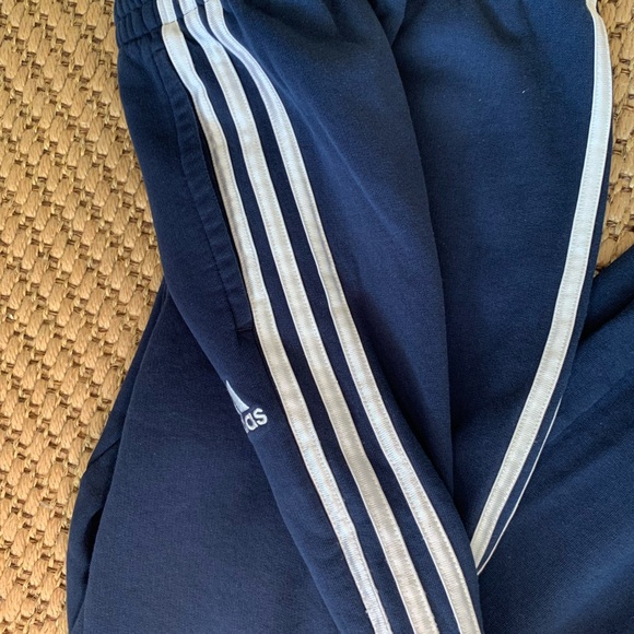 🏷 [30% 2+] Adidas Sweatpants - Picture 4 of 6